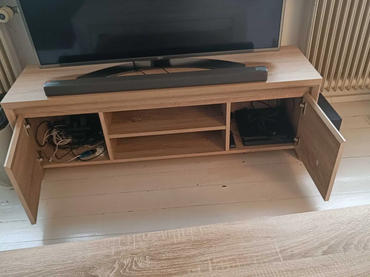 Billede 3 - Sofa Bord og Tv Bord