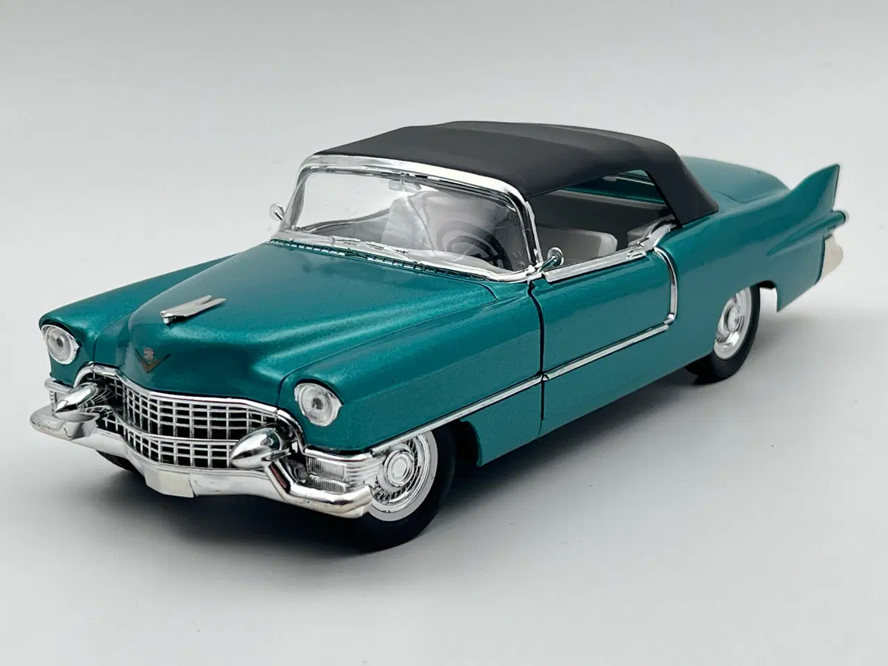 Billede 2 - 1955 Cadillac Eldorado 1:20 / 1:18  