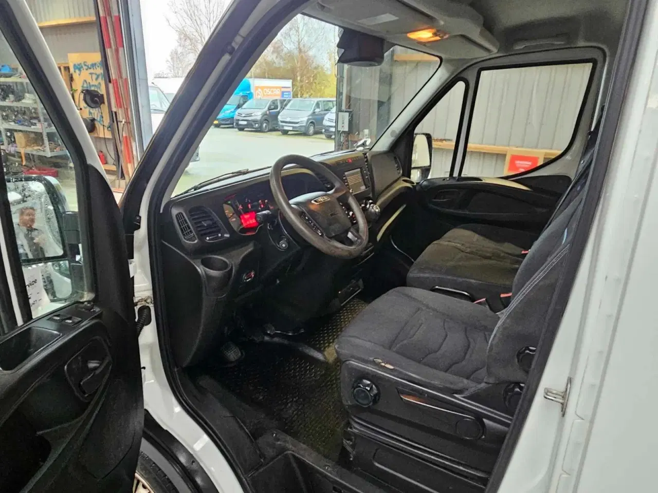 Billede 9 - Iveco Daily 3,0 35S17 12m³ Van