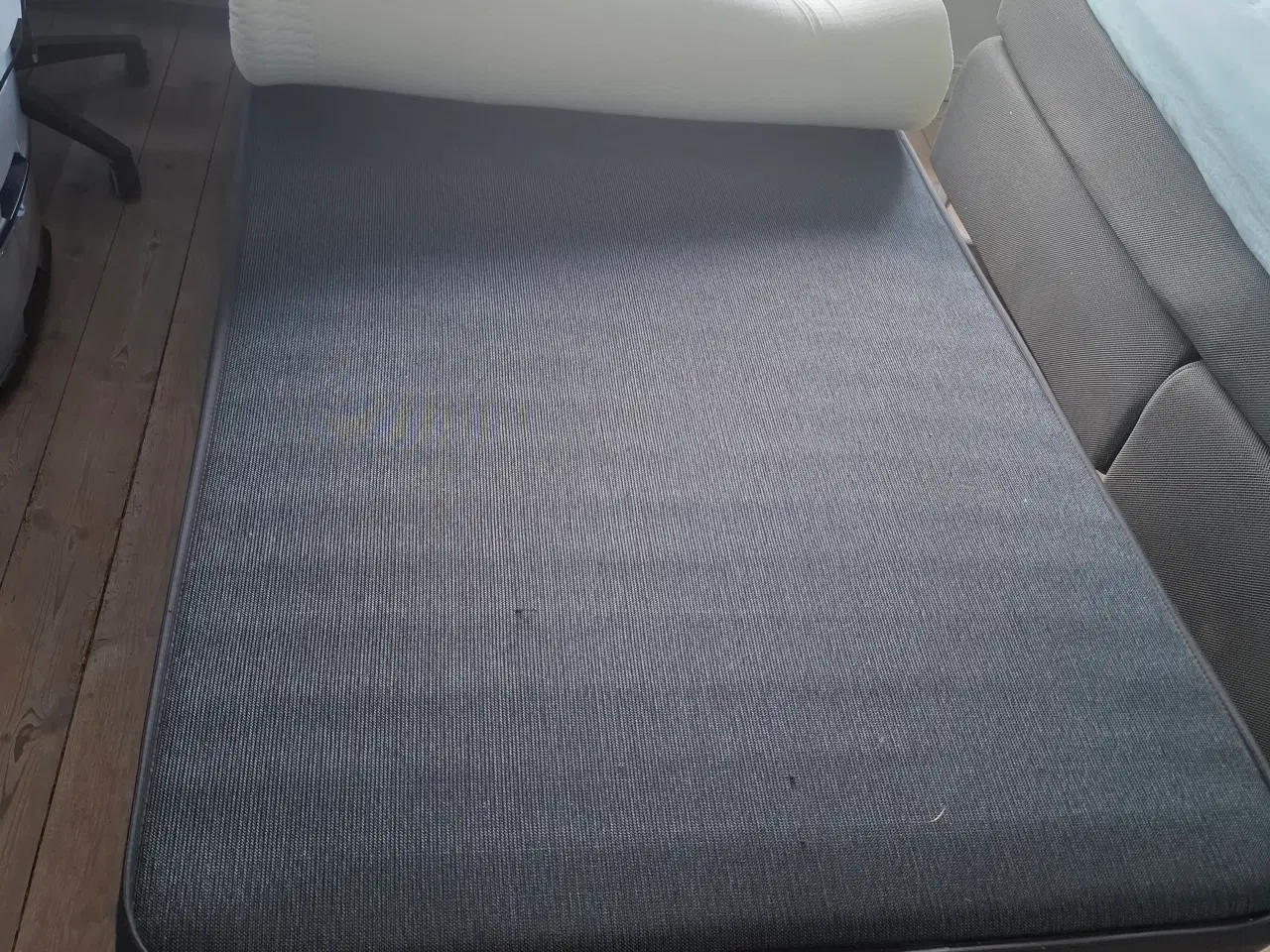 Billede 1 - seng med topmadras