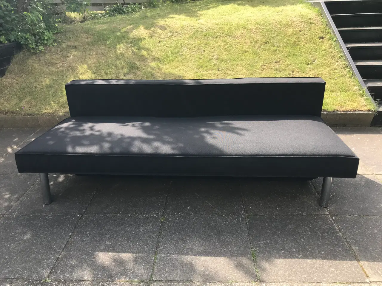 Billede 2 - Pæn 1 1/2 persons sovesofa i sort