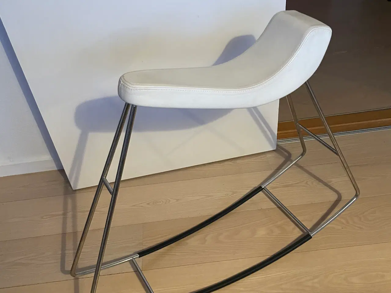 Billede 7 - Designerstol Banana Seat rigtig sjov gyngestol