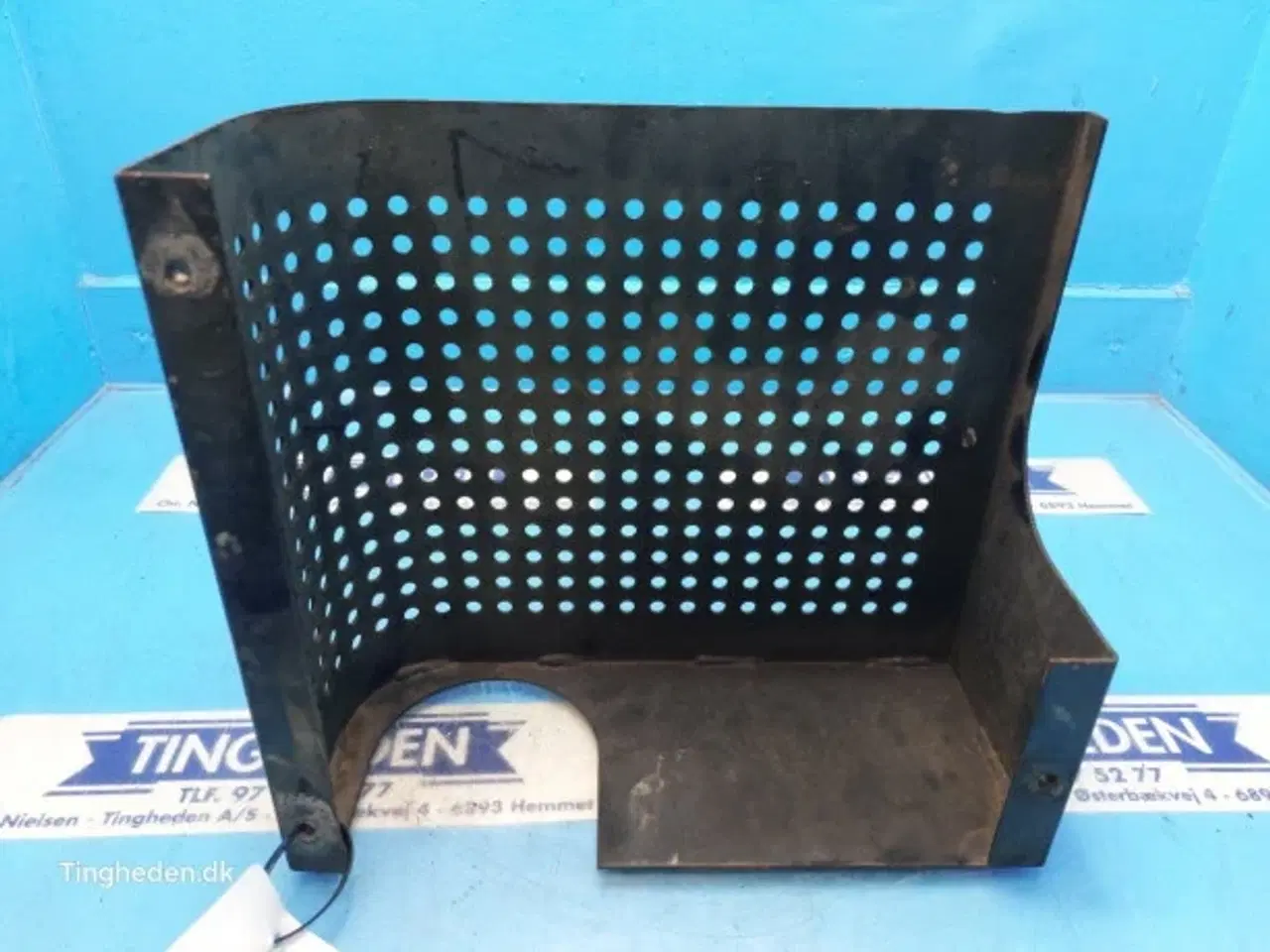 Billede 2 - Massey Ferguson 6465 Beskyttelsesskærm 4271546M1