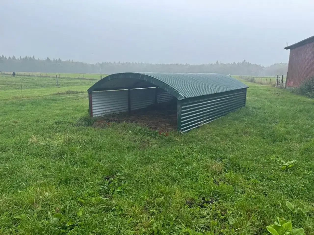 Billede 1 - Rundbue hytte