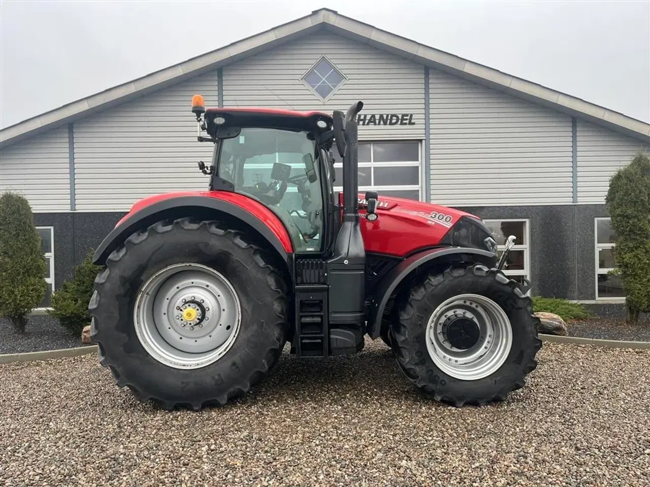 Billede 2 - Case IH Optum 300 CVX Velholdt traktor med det rigtige udstyr