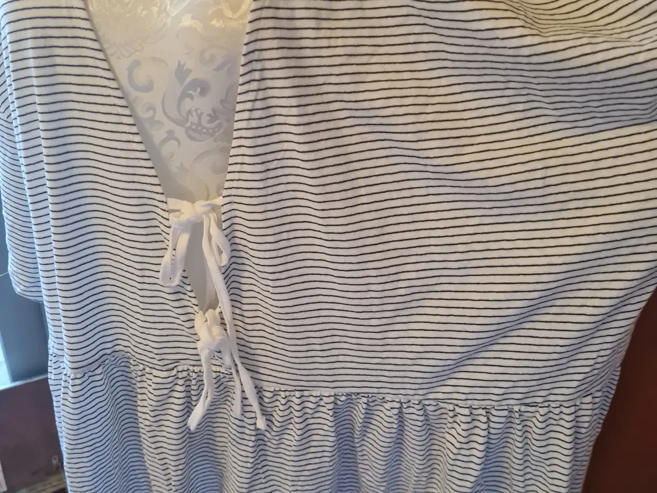 Billede 4 - Ubrugt tunika/kjole str 58 Asos 