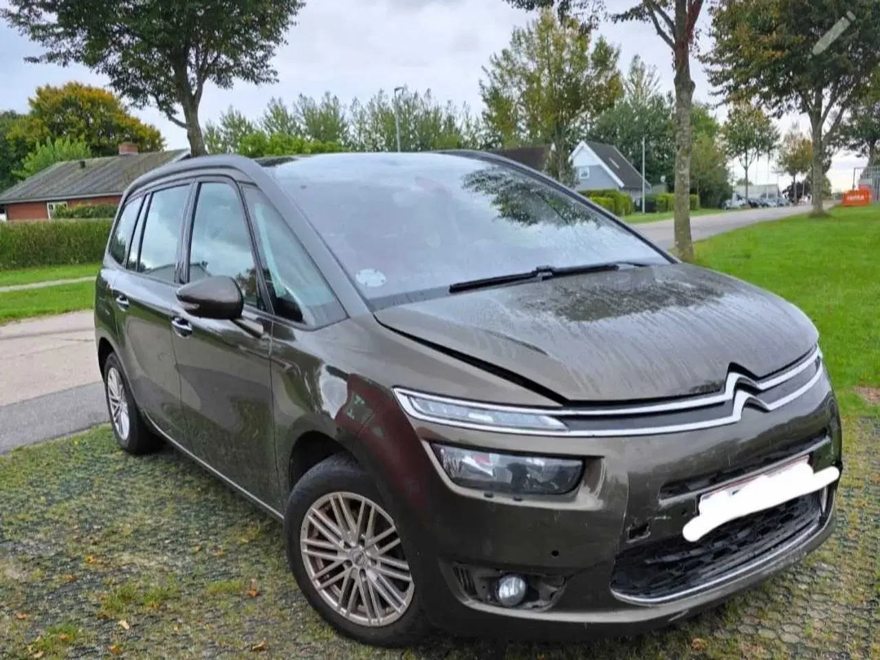 Billede 1 - Søger en Citroën C4 grand picasso 1.6 bluehdi