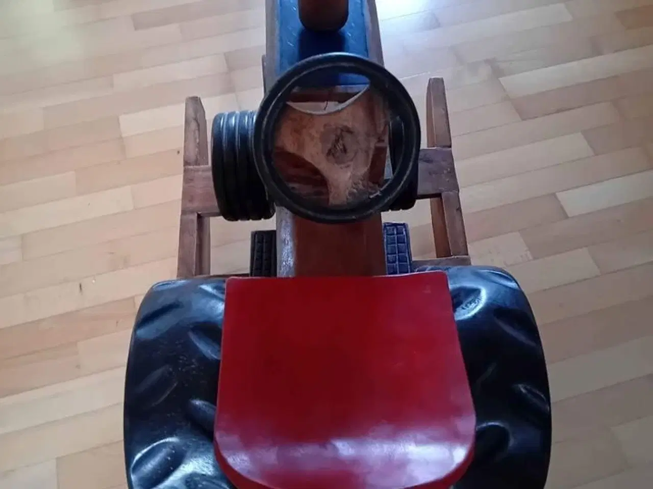 Billede 4 - Træ gynge traktor