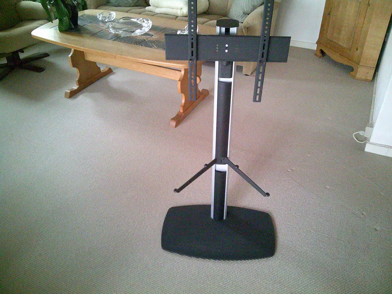 Billede 1 - TV GULVSTATIV/OPHÆNG