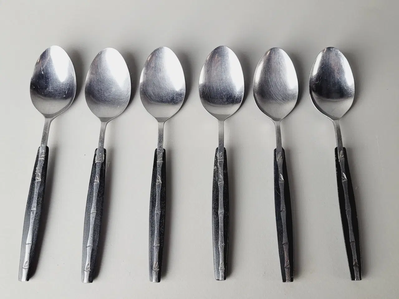 Billede 1 - ⭐️· 6 vintage spiseskeer med bambusmønster