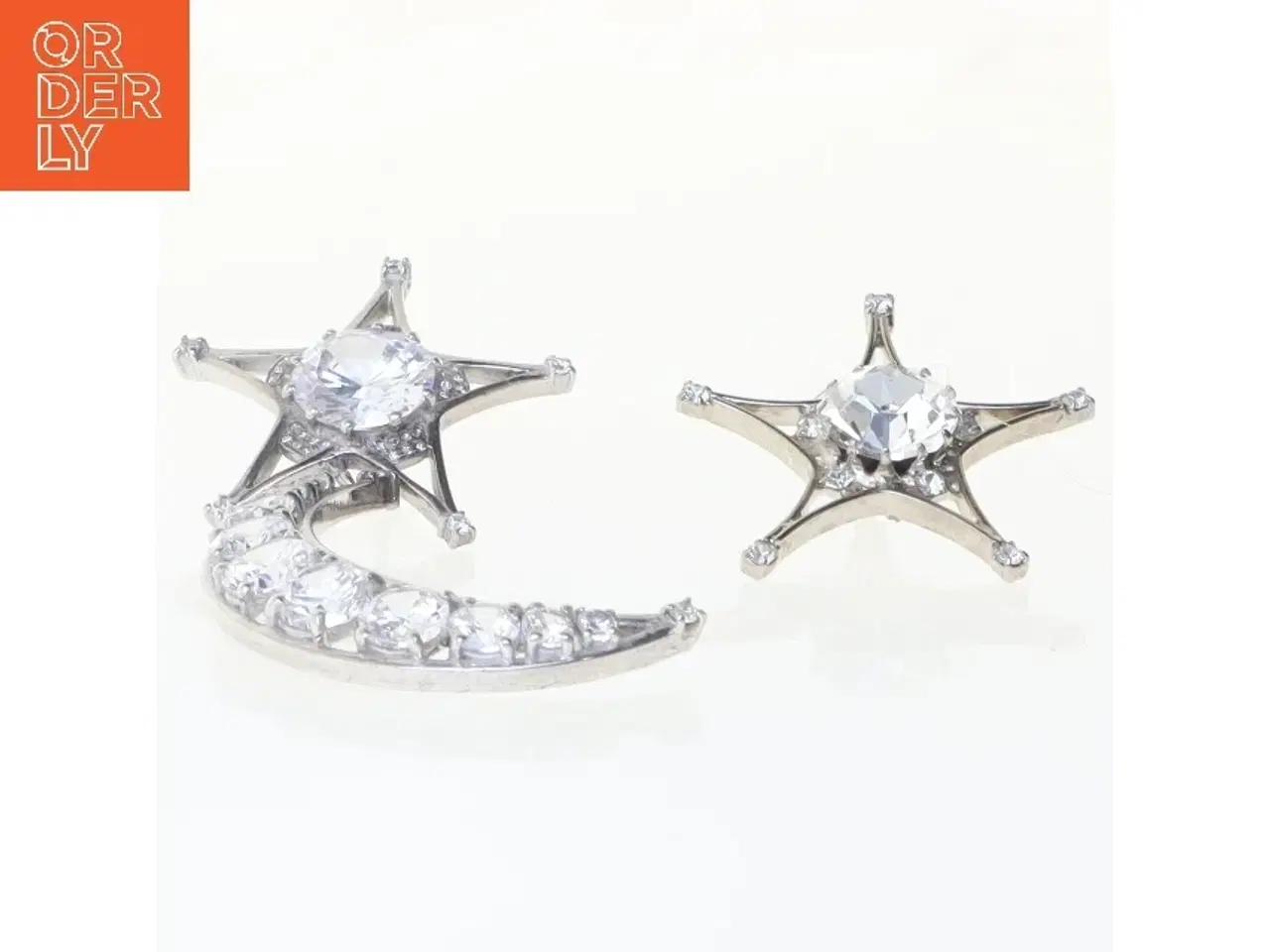 Billede 3 - Ørestikker med stjerne og måne design (str. 7 og 3,5 cm)