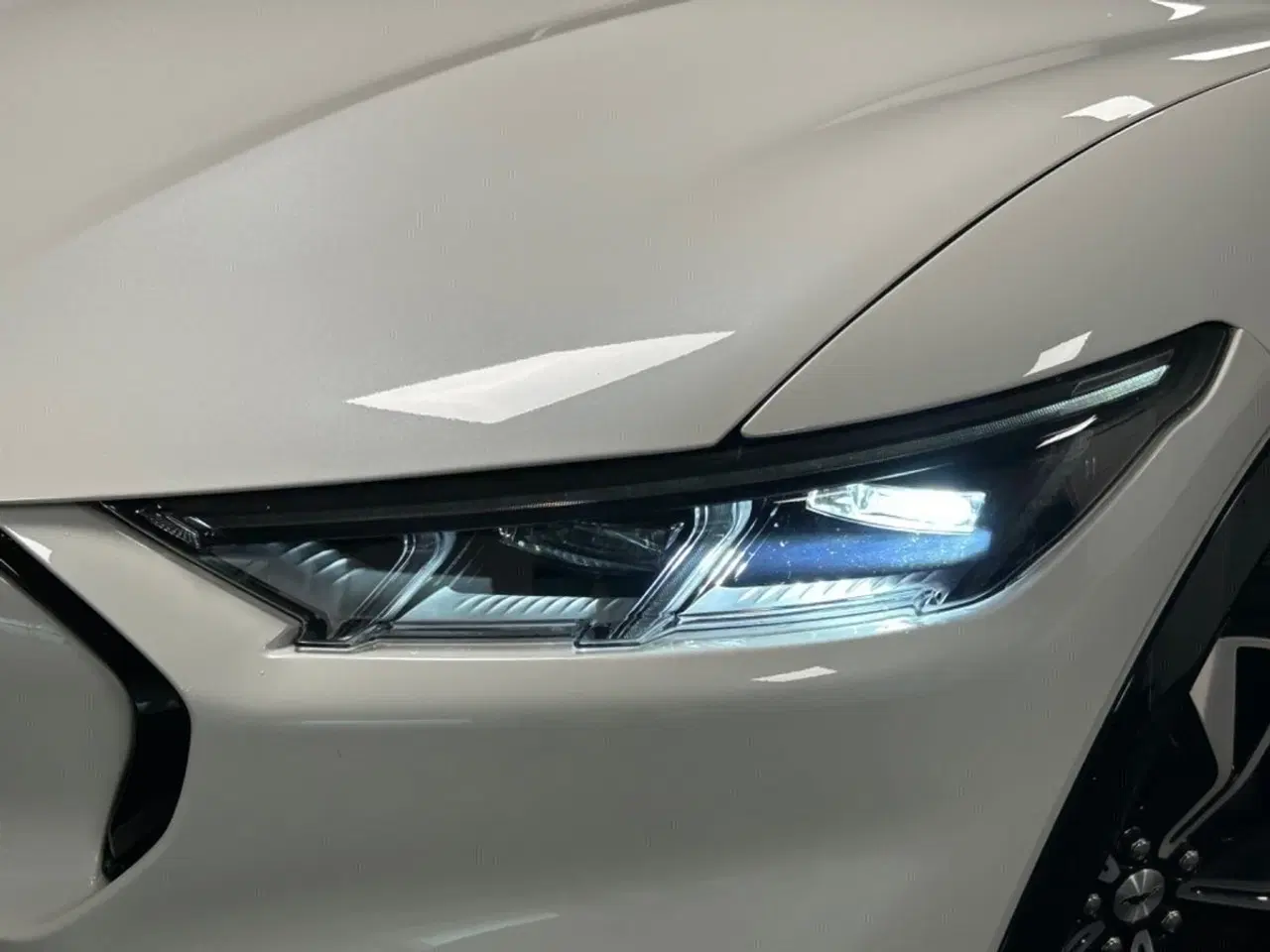 Billede 3 - Ford Mustang Mach-E 75 Premium Standard Range AWD