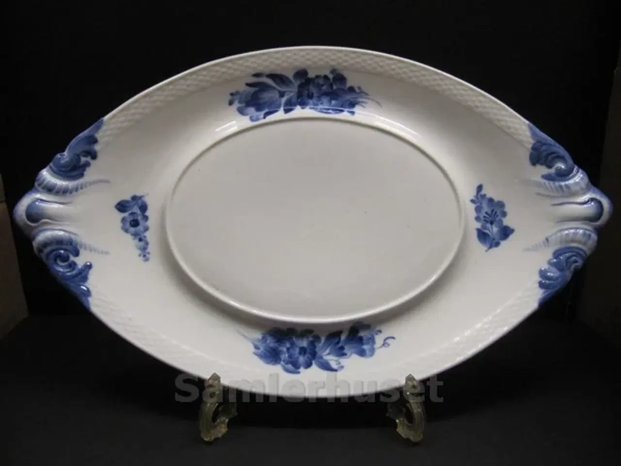 Billede 1 - Blå Blomst Flettet - Underfad til terin /Serveringsfad 41x24½ cm. (lxb) -RC. 8173