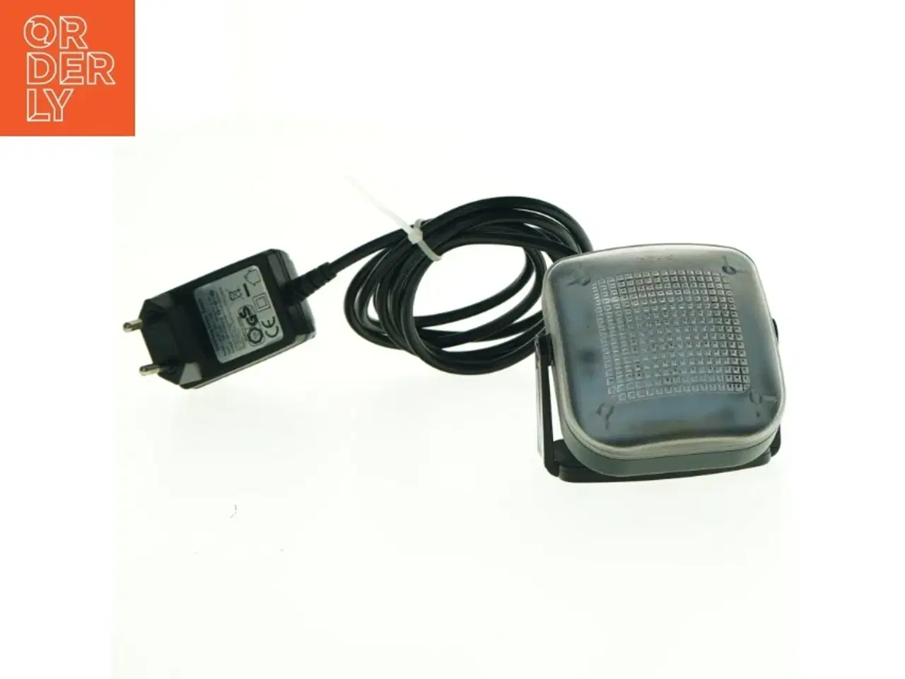 Billede 3 - Lampe til 220v (str. 8 x 7 cm) TV “ snydelampe”