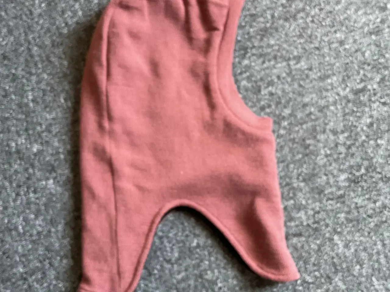 Billede 3 - Vinter/ski jakke og elefanthue str 128/134