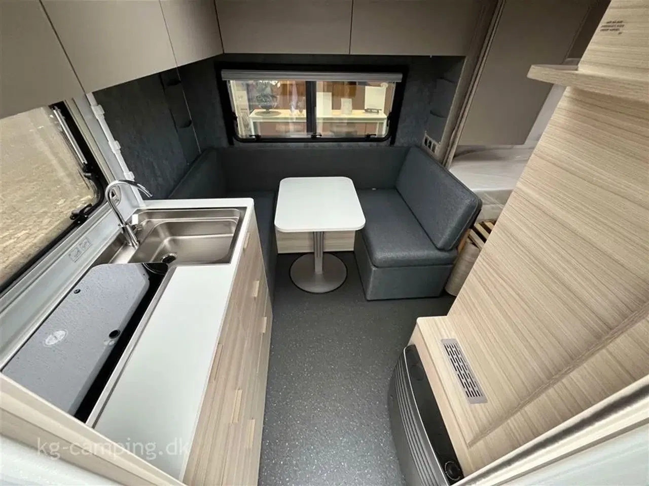 Billede 7 - 2026 - Adria Altea 402 PH Let lækker vogn som forventes på lager igen slut maj ! Obs !! billeder er lånt fra solgt vogn