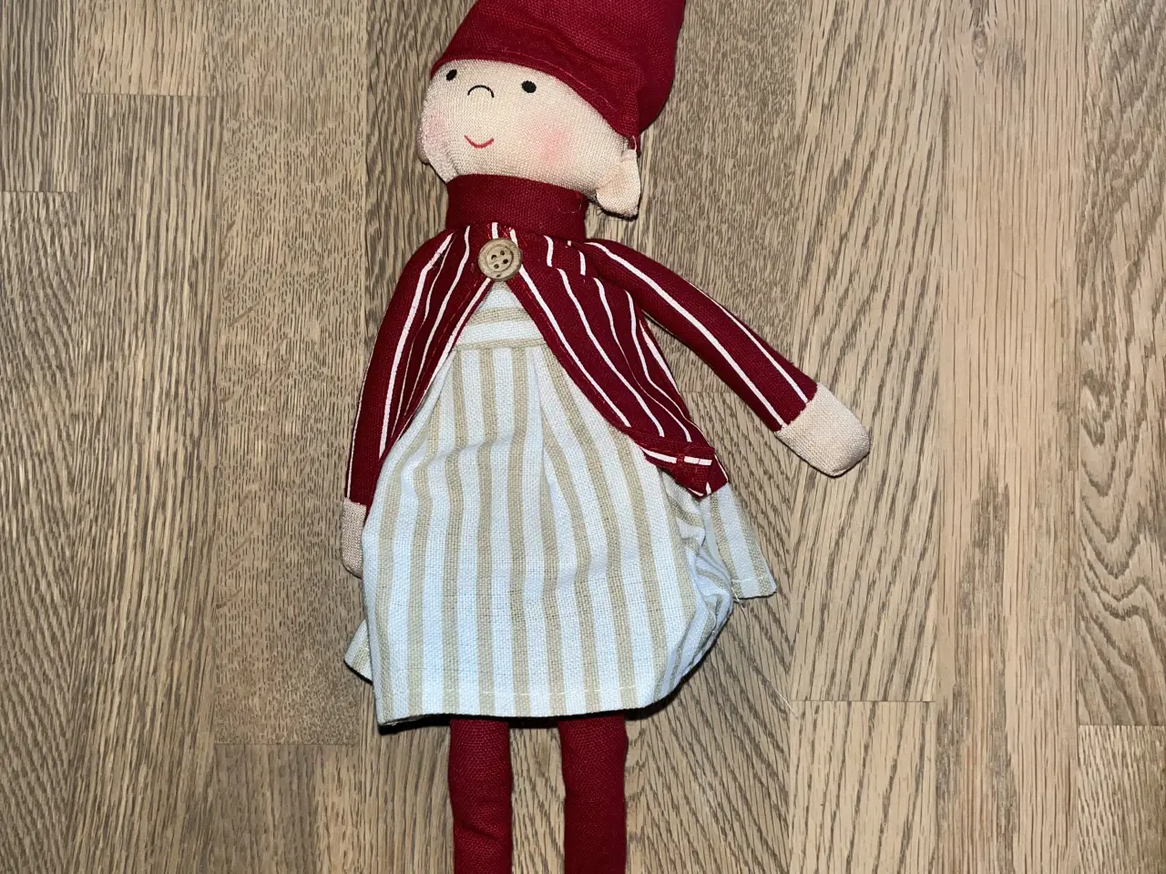 Billede 2 - HELT NY nissepige fra Det Gamle Apotek