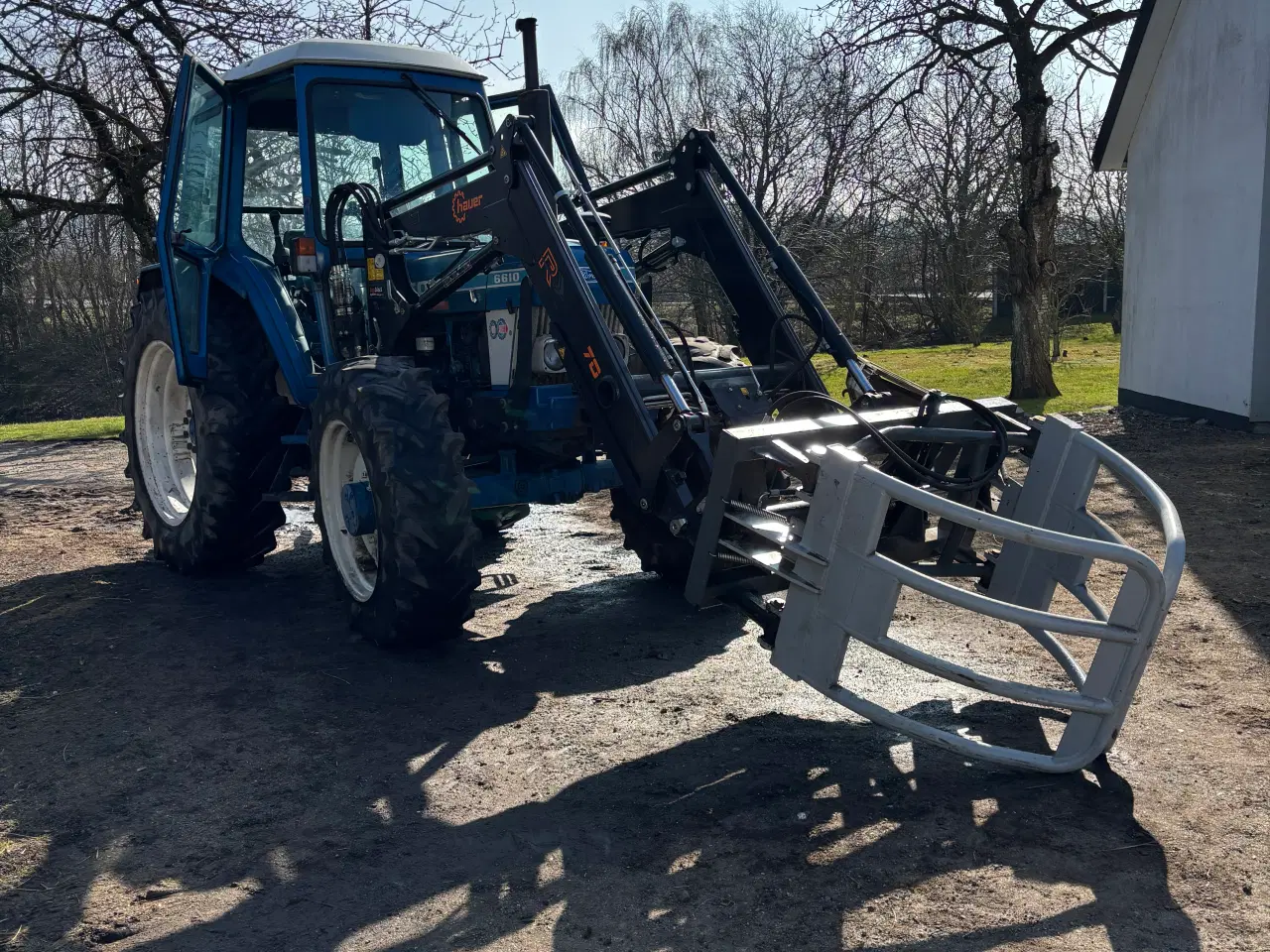 Billede 2 - Ford 6610 med næsten ny frontlæsser