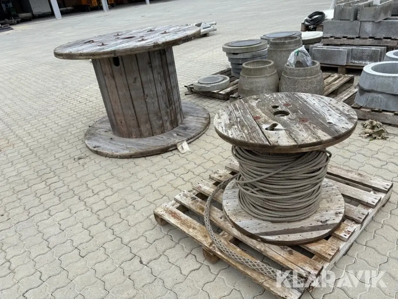 Billede 1 - Lot: Kabeltromler Diameter: 1400/700 mm 2 styk