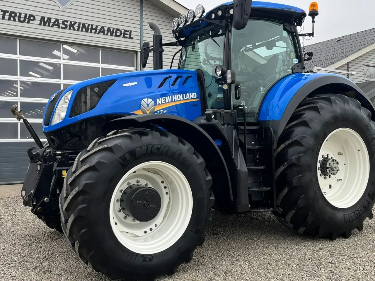 Billede 2 - New Holland T7.315 Med frontlift