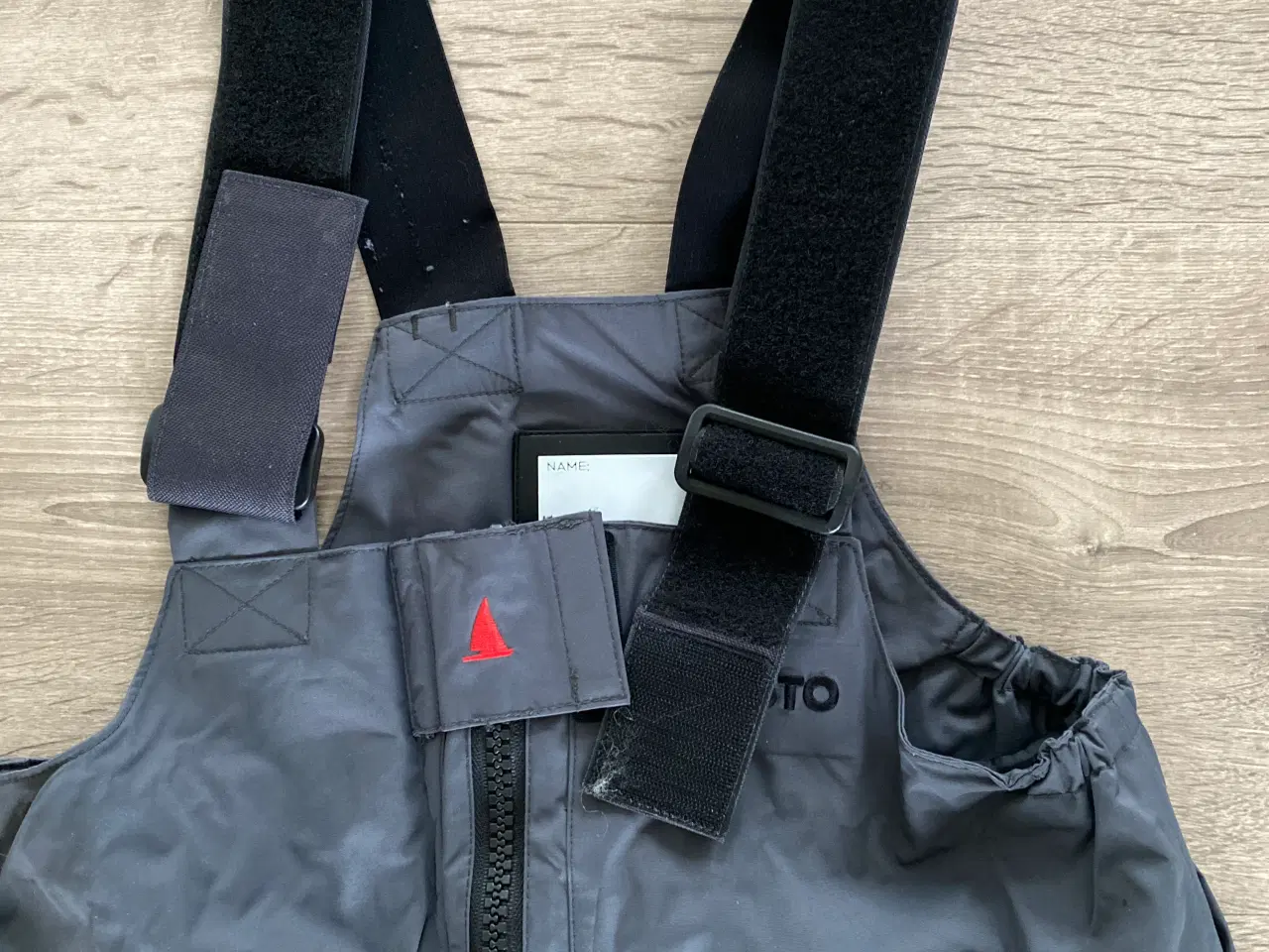 Billede 10 - MUSTO sejltøj str S    buks(10-32)