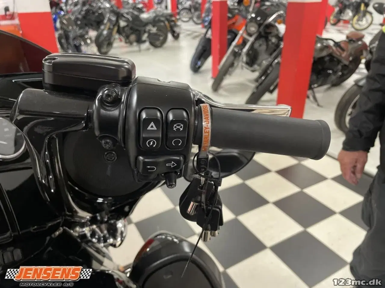 Billede 9 - Harley-Davidson FLHXS Street Glide Special