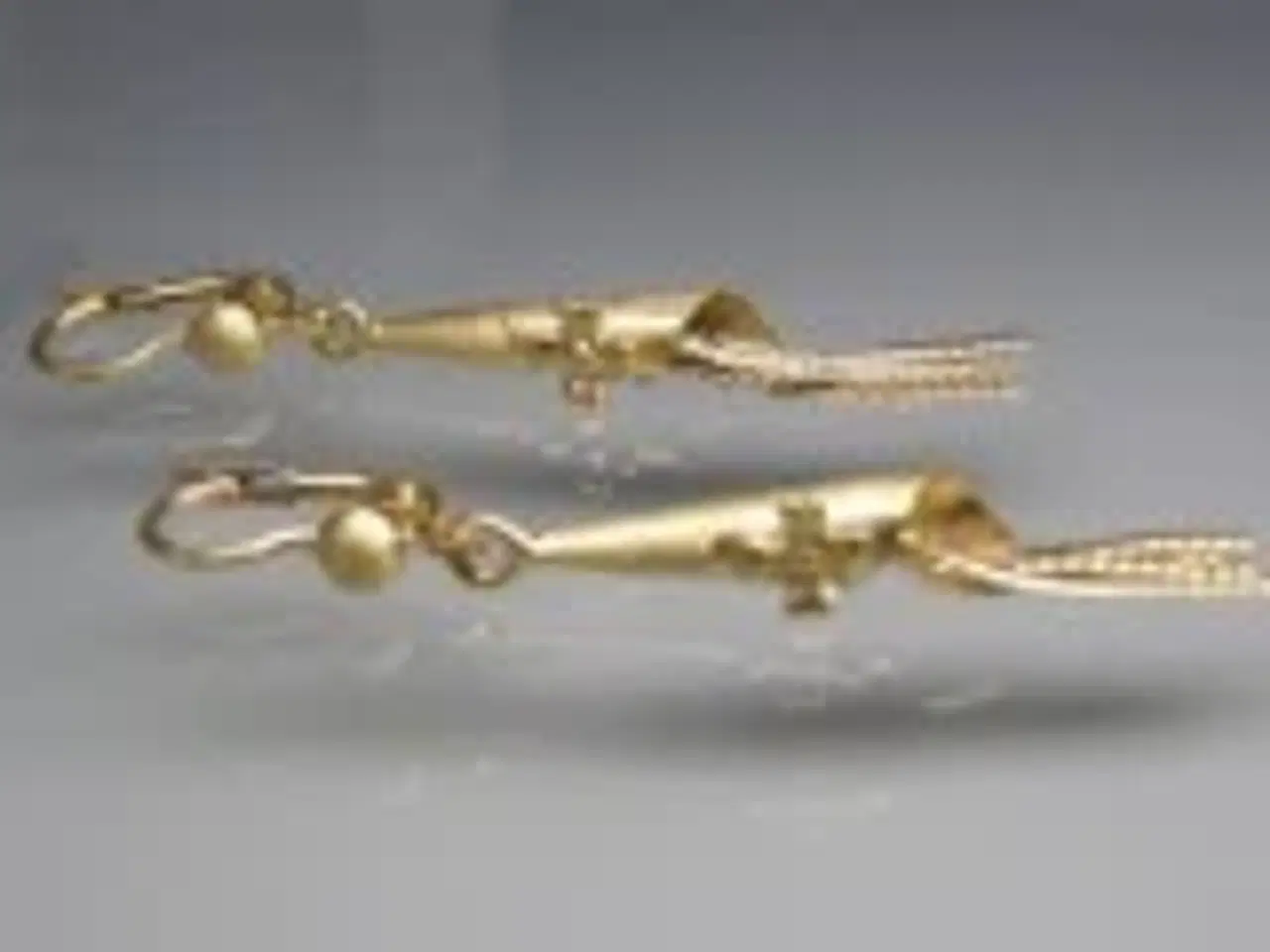 Billede 2 - Super flotte øreringe i 14 kt. guld