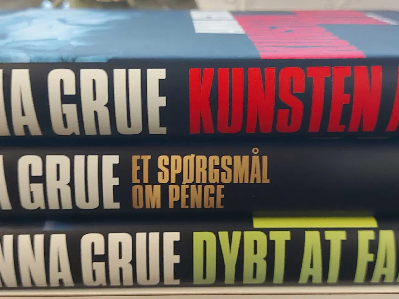 Billede 3 - Byd på krimier