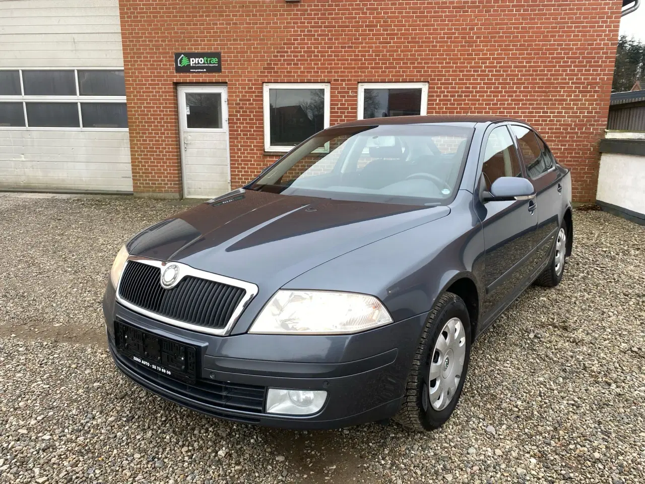 Billede 1 - Skoda Octavia 1,6 FSI Elegance 115HK 5d