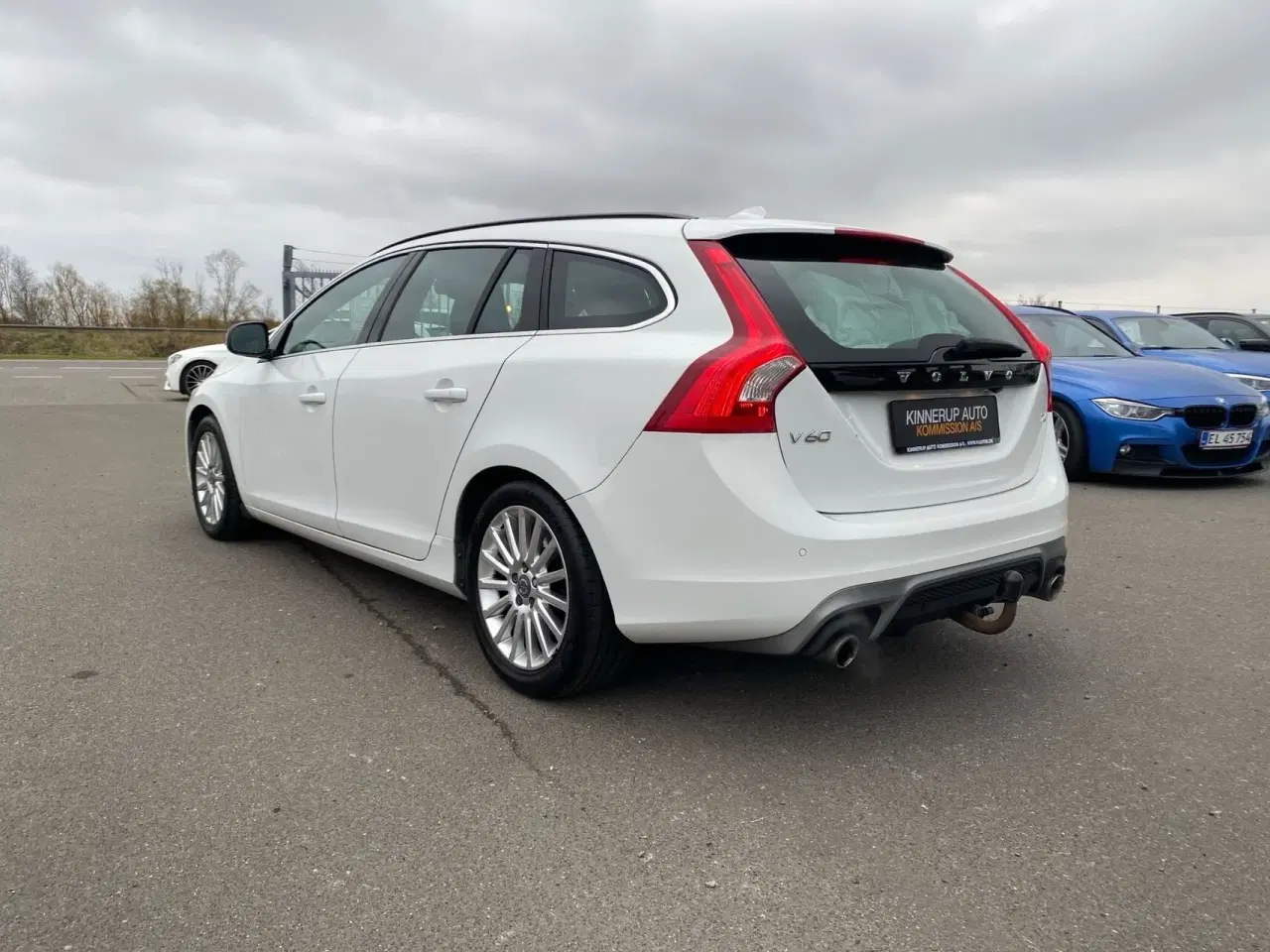 Billede 4 - Volvo V60 2,0 T4 R-design 190HK Stc 6g Aut.
