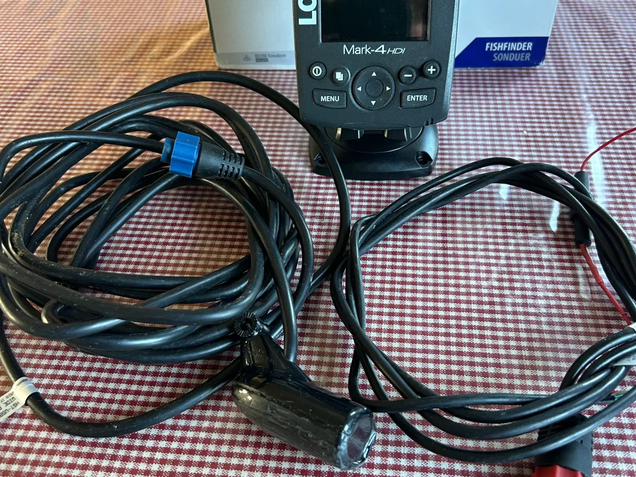 Billede 1 - Kortplotter og Ekkolod