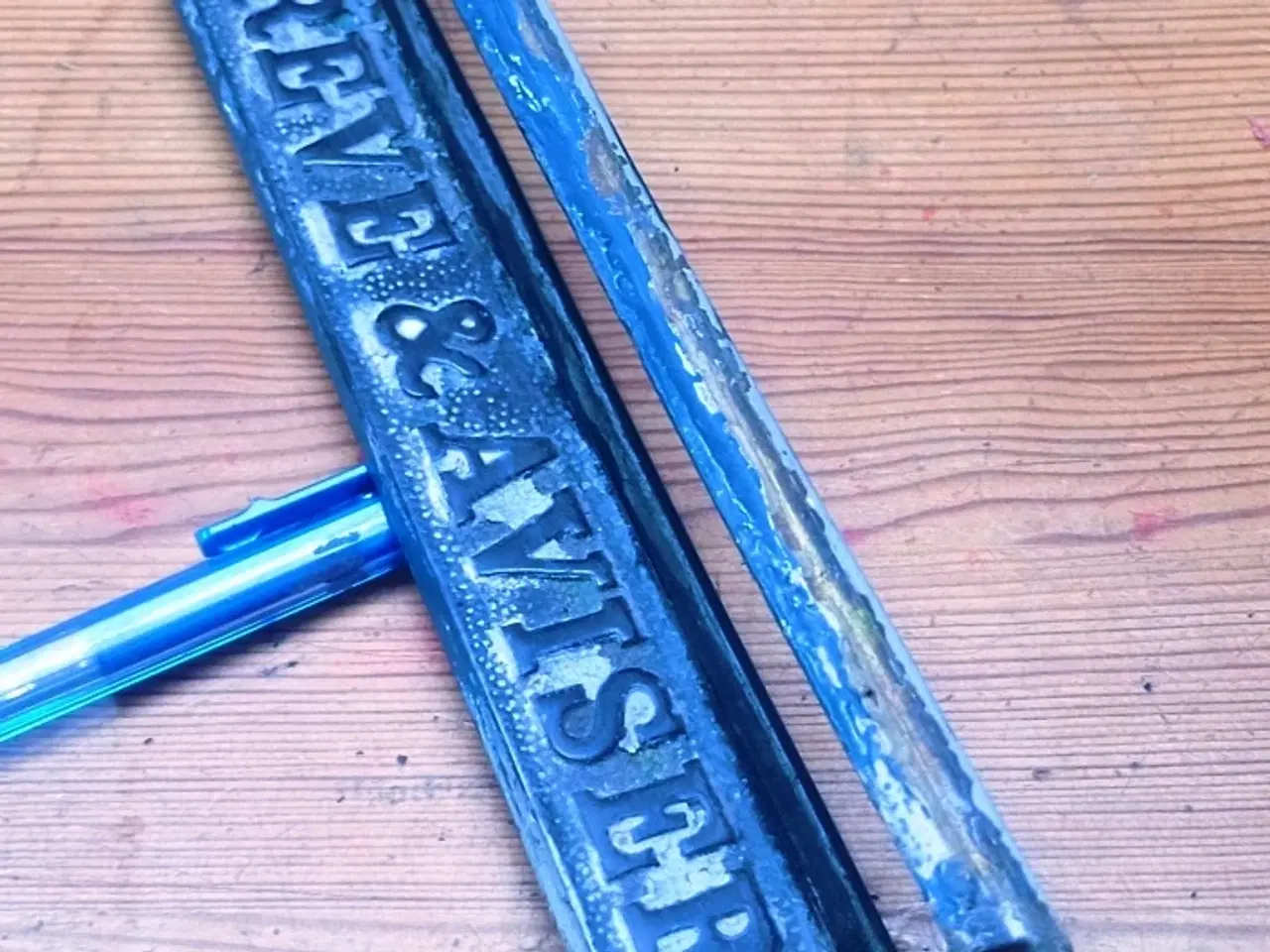 Billede 4 - Gammel Låg til postkasse / brevkasse / brevspalte