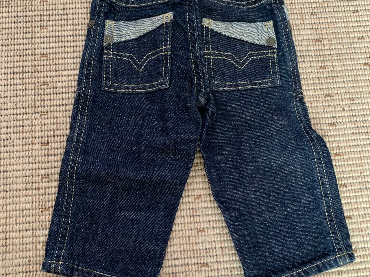 Billede 3 - United colors of Benetton - baby jeans