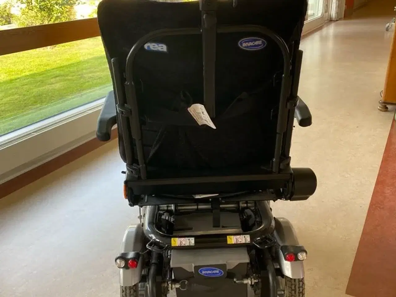 Billede 2 - Fulelektriskkørestol