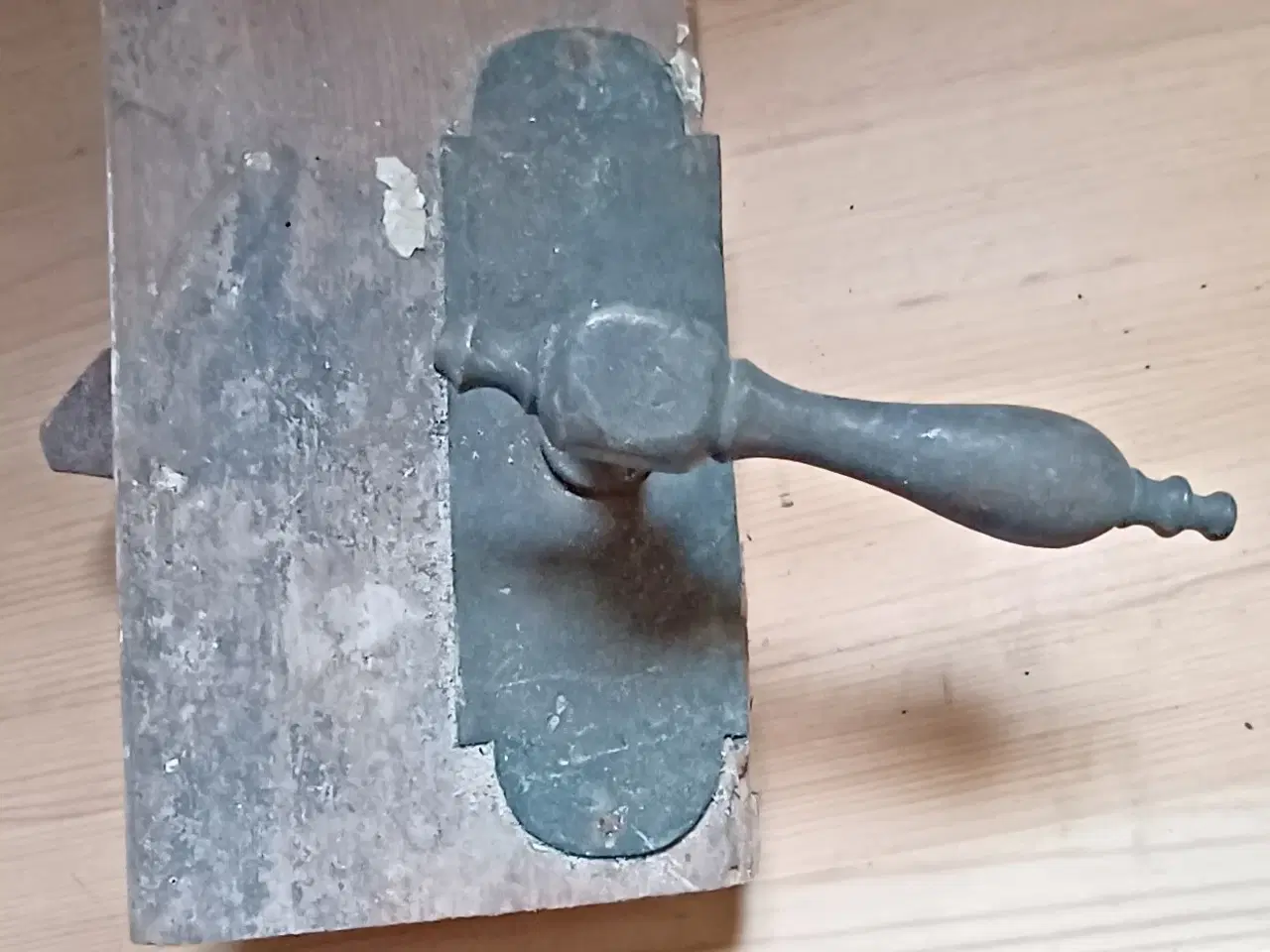 Billede 4 - Antikke dørgreb, flere se billeder.