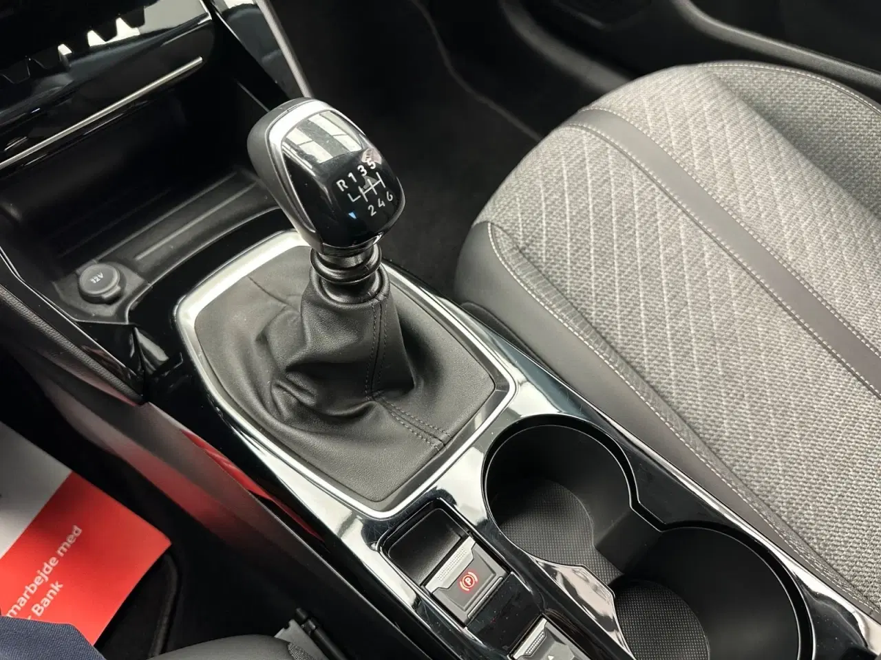 Billede 18 - Peugeot 208 1,2 PureTech 100 Allure