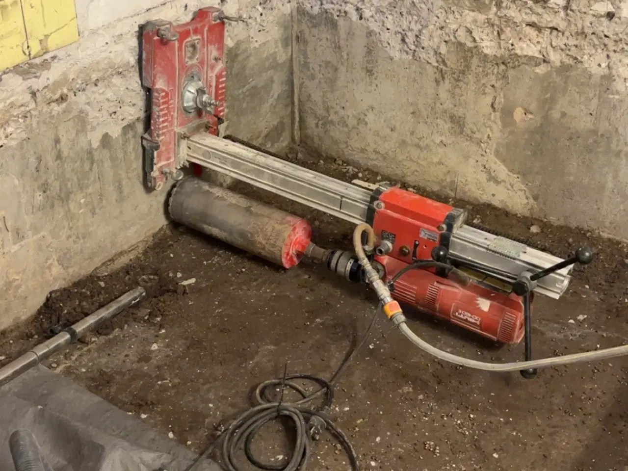 Billede 2 - UDLEJES - Hilti Kernebor/diamantbor