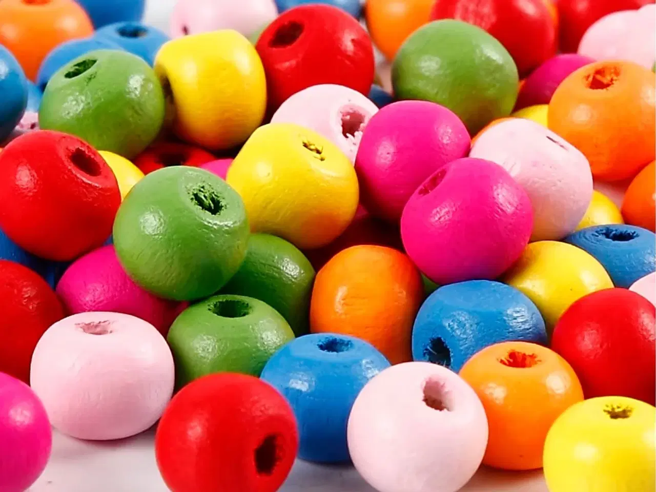 Billede 1 - Assorterede Træperler 8 mm - 500g til Kreative Projekter