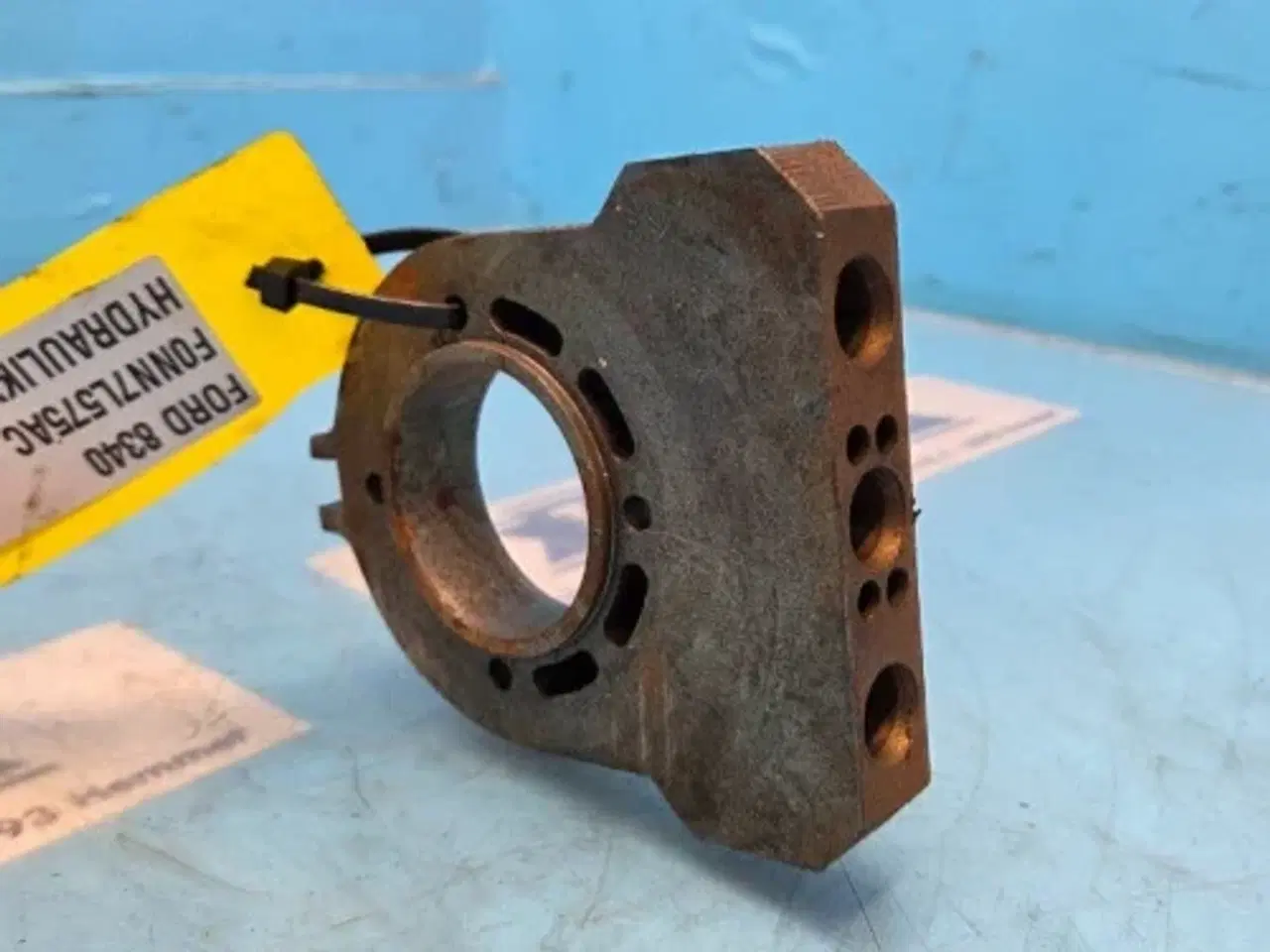 Billede 5 - Ford 8340 Hydraulikventil F0NN7L575AC