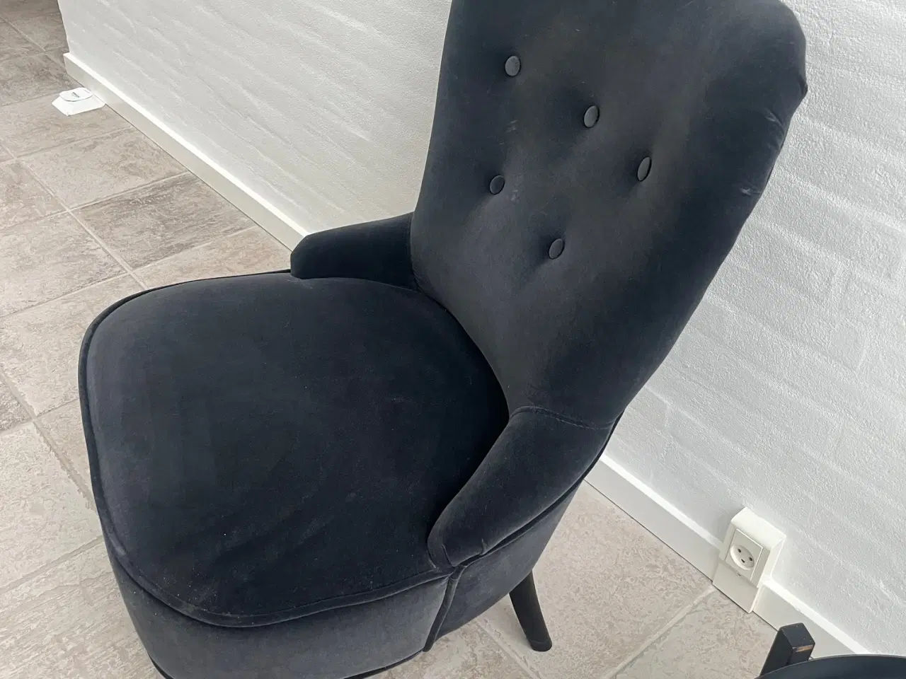 Billede 2 - Koksgrå lænestol, flot og elegant