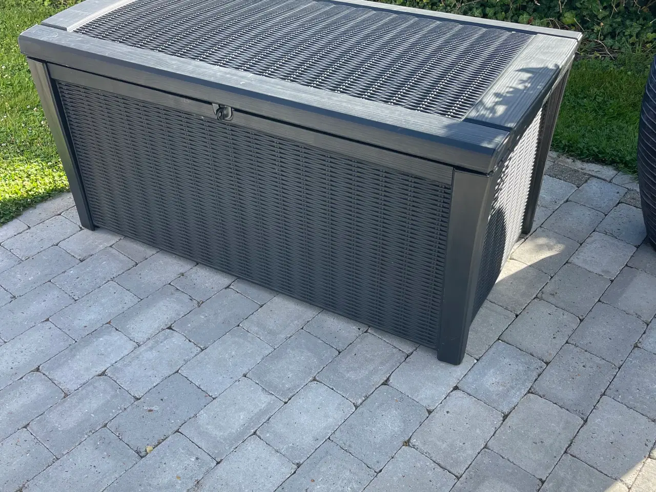 Billede 4 - Keter  hyndebox 416 l  ny