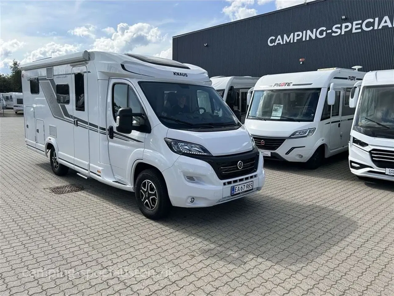 Billede 2 - 2024 - Knaus Vansation 650 MEG   Knaus Vansation 650 MEG 2024 med meget udstyr - kan nu ses hos Camping-Specialisten.dk