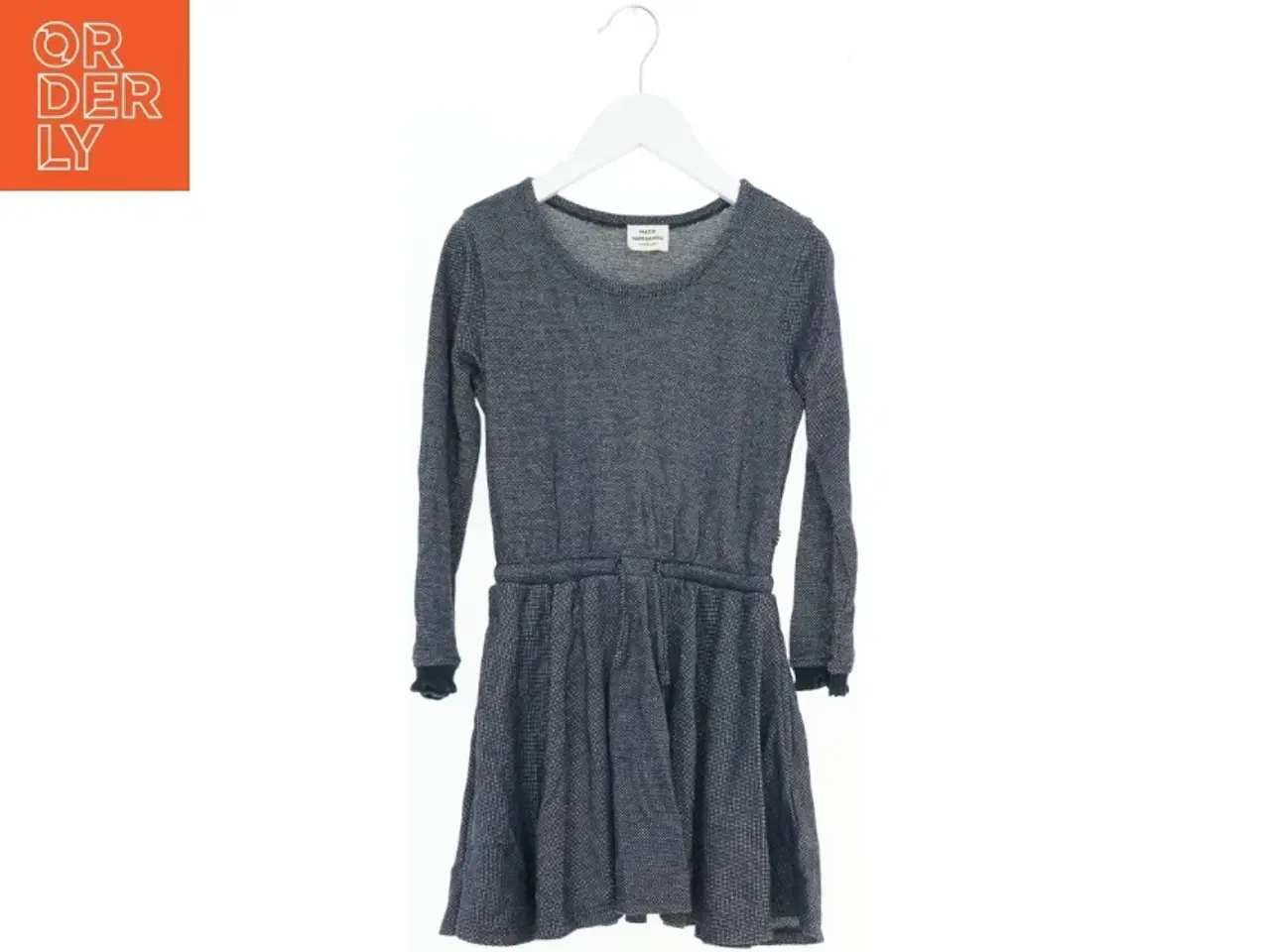 Billede 1 - Børnekjole med lange ærmer fra Mads Nørgaard (str. 104)