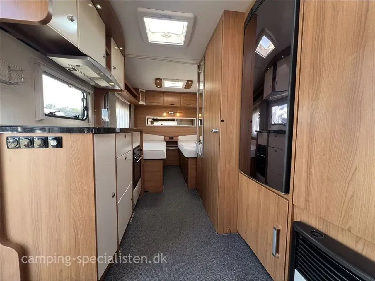 Billede 12 - 2011 - LMC Musica Spring 503 E   2011 LMC Musica Spring 503 E - Se den nu hos Camping-Specialisten.dk