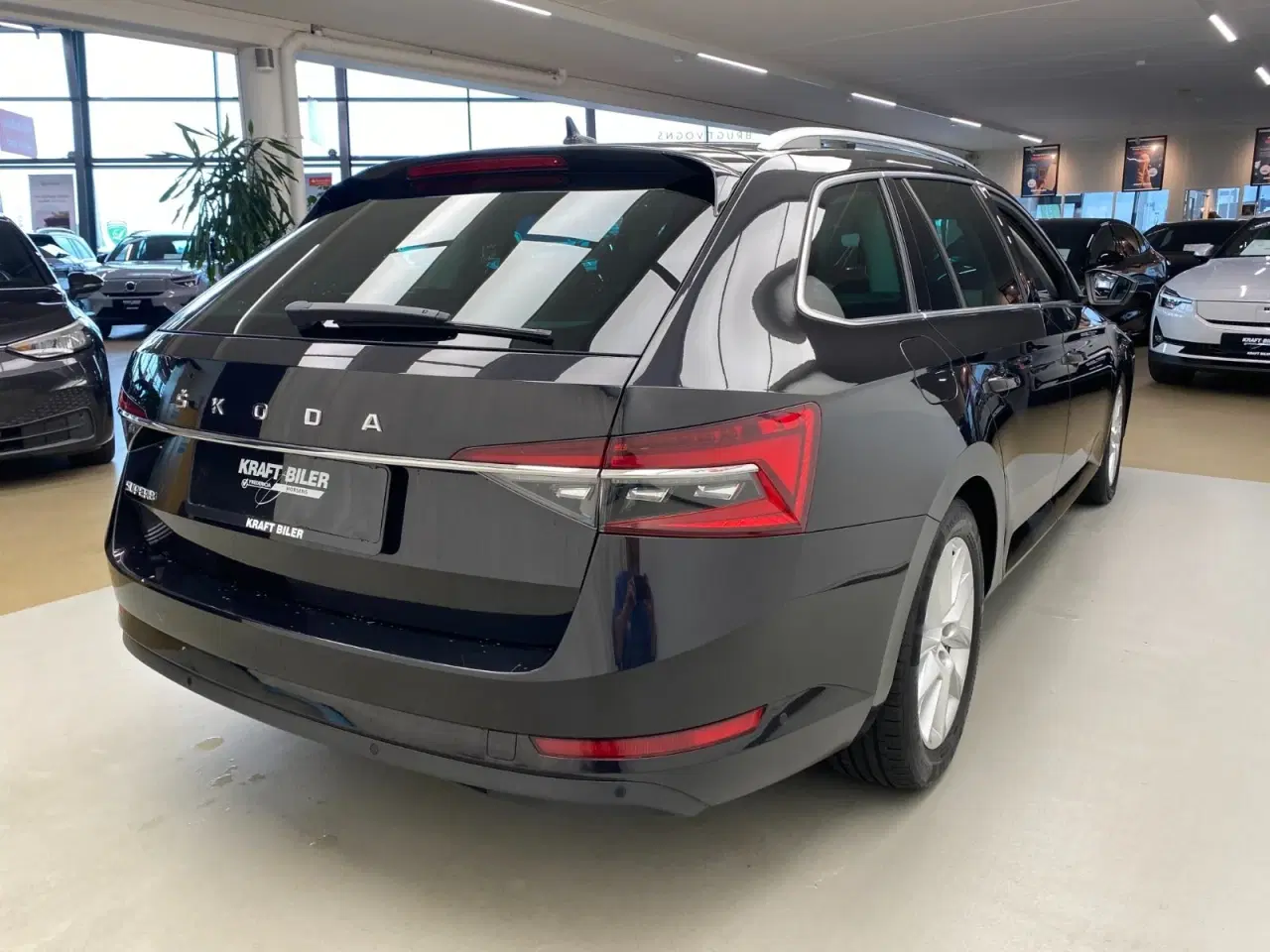 Billede 4 - Skoda Superb 2,0 TDi 190 Business Executive Combi DSG