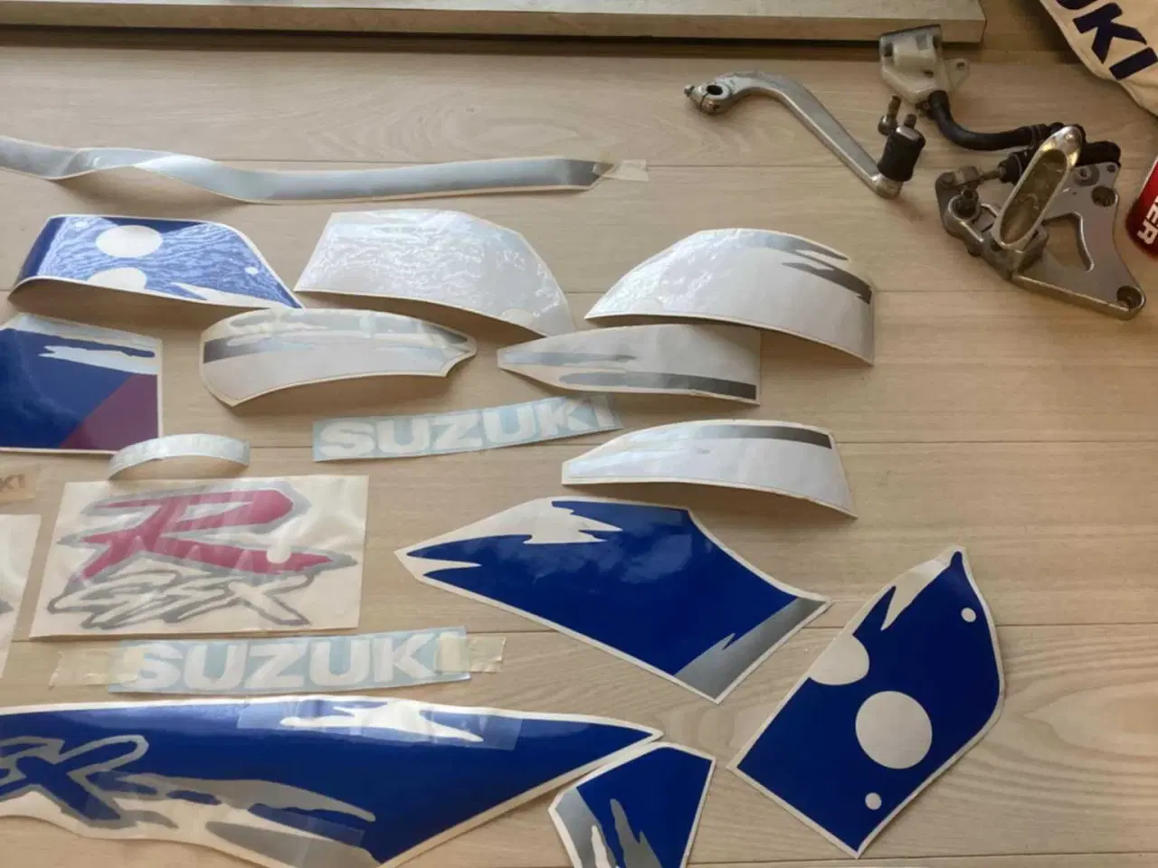 Billede 8 - Suzuki GSXR 750 stafferinger 