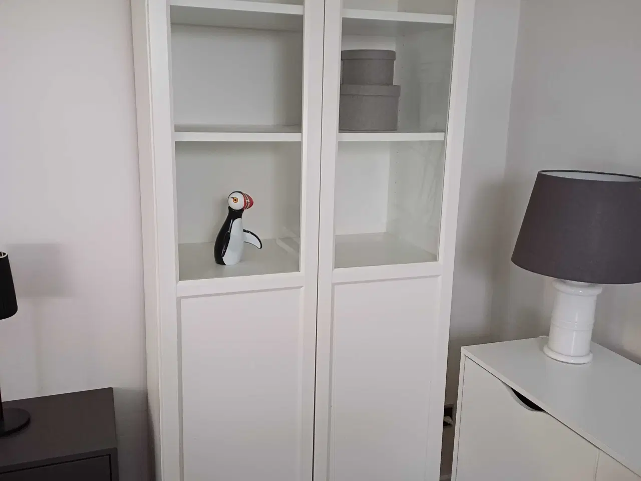 Billede 1 - Vitrineskab Ikea