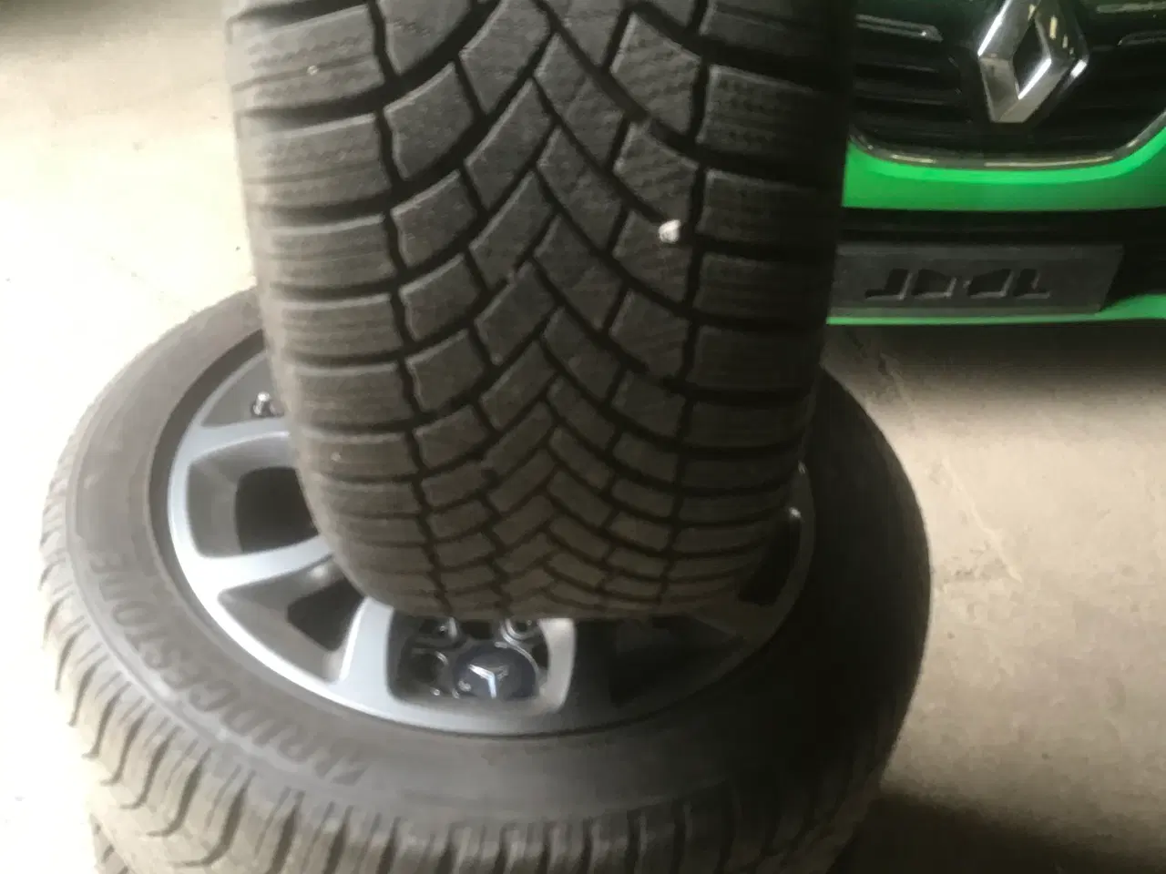 Billede 6 - Mercedes C-class Jeg har 4 Michelin dæk med alufæ