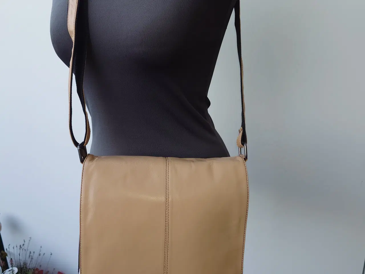 Billede 1 - Ny læder skulder taske