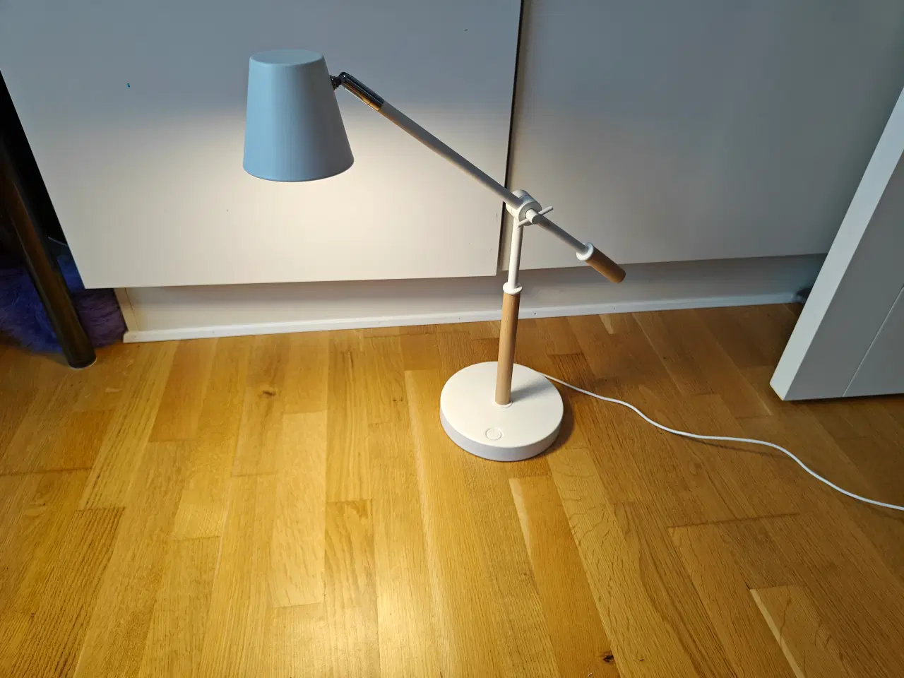 Billede 1 - Unilux Vicky LED-Lampe i skandinavisk